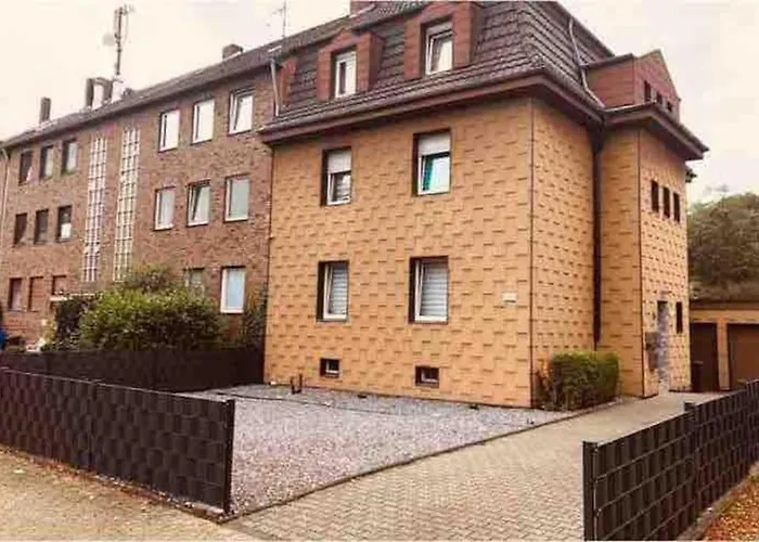 Orient Apartment Naehe Autobahn A57